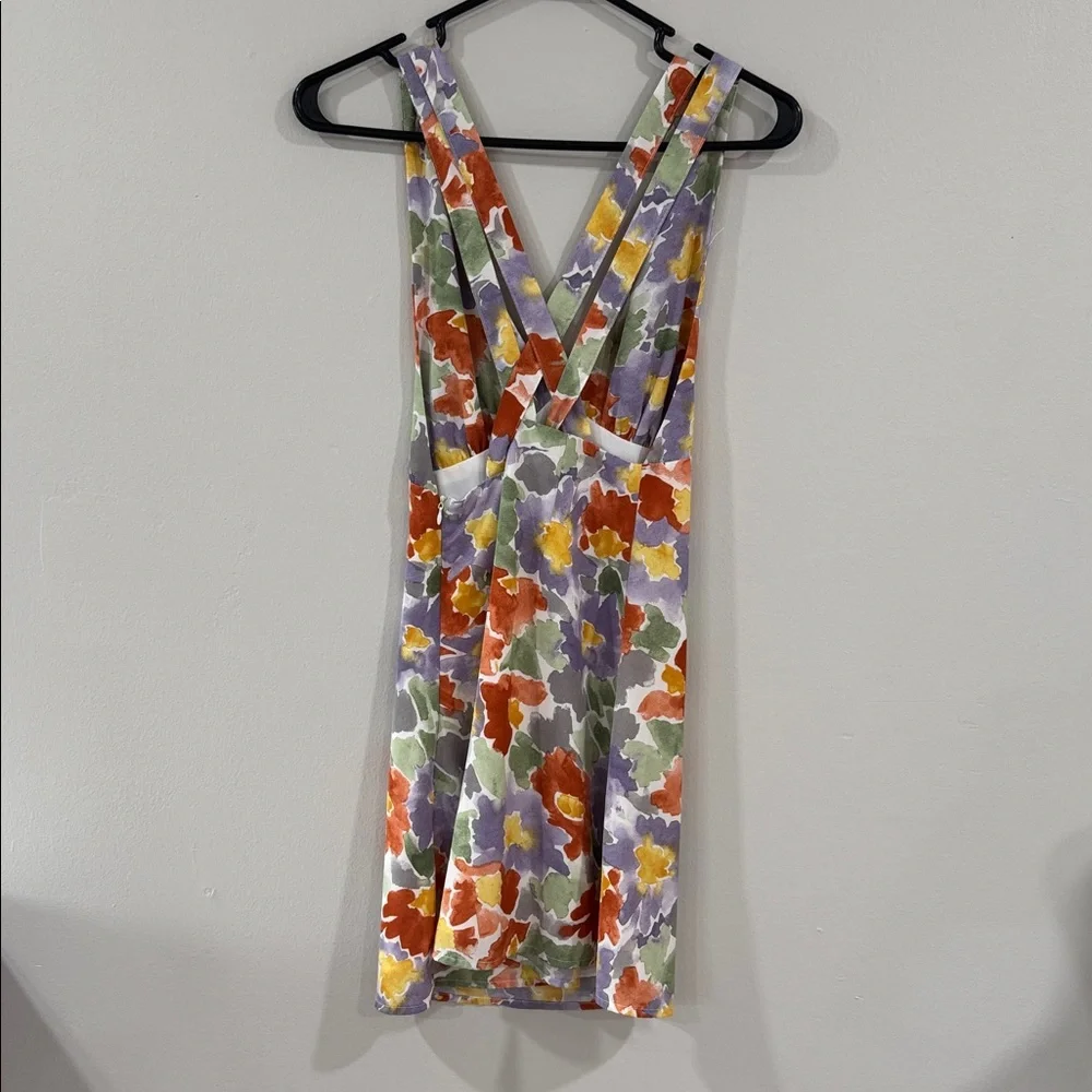 Bailey Rose Floral V-Neck Summer watercolor mini dress - Picture 5 of 8